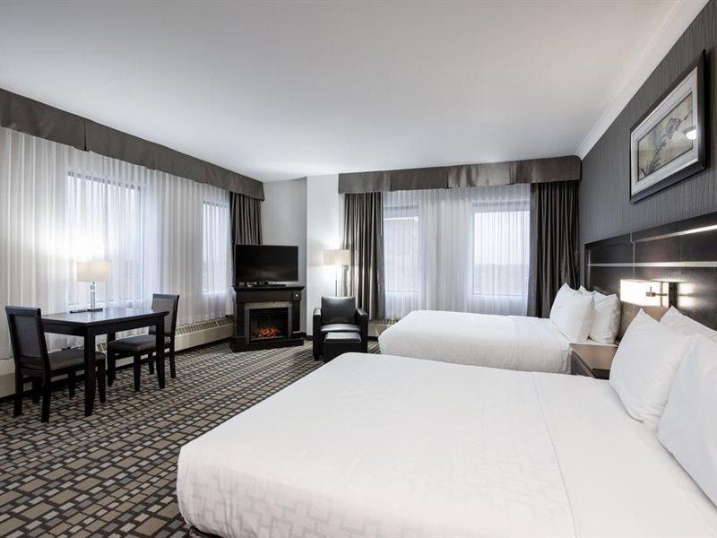Clarion Hotel & Suites Виннипег Экстерьер фото