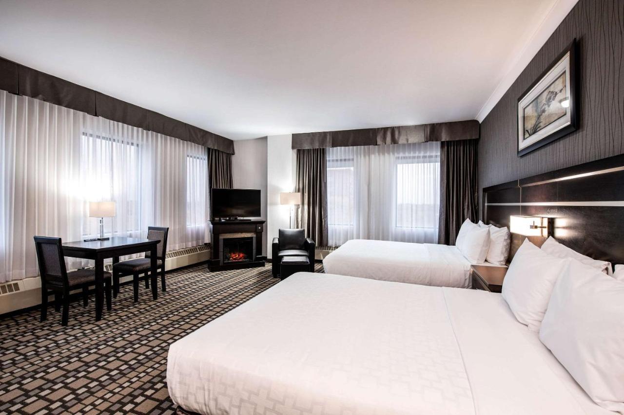 Clarion Hotel & Suites Виннипег Экстерьер фото